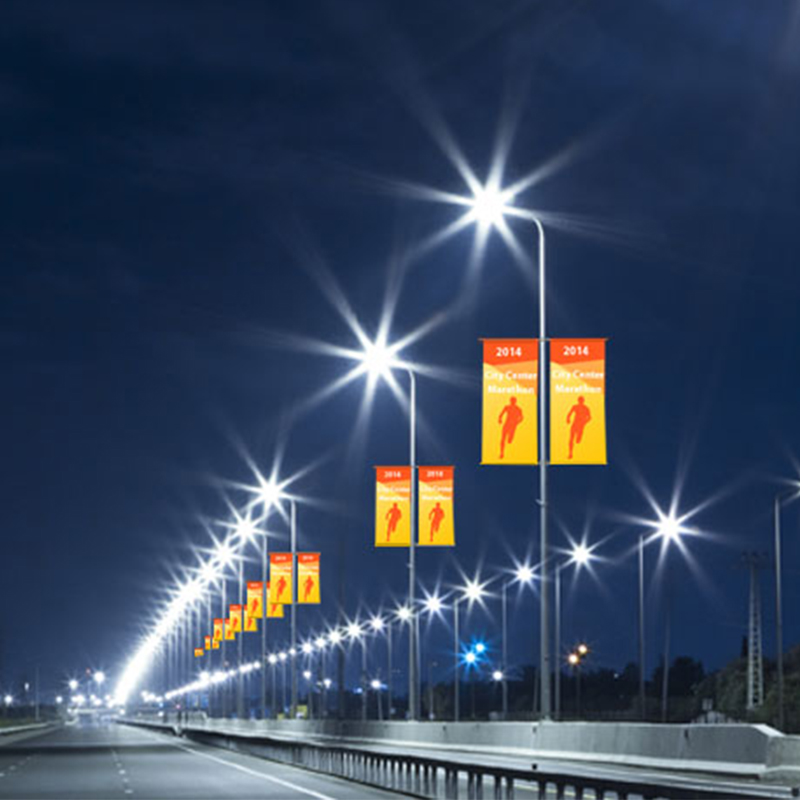 Tiang Lampu bergalvani celup panas